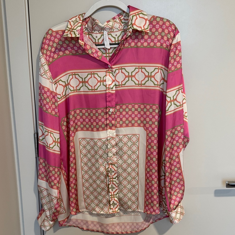 Made in Italy silk Stylish Pink Geometric Women's Blouse